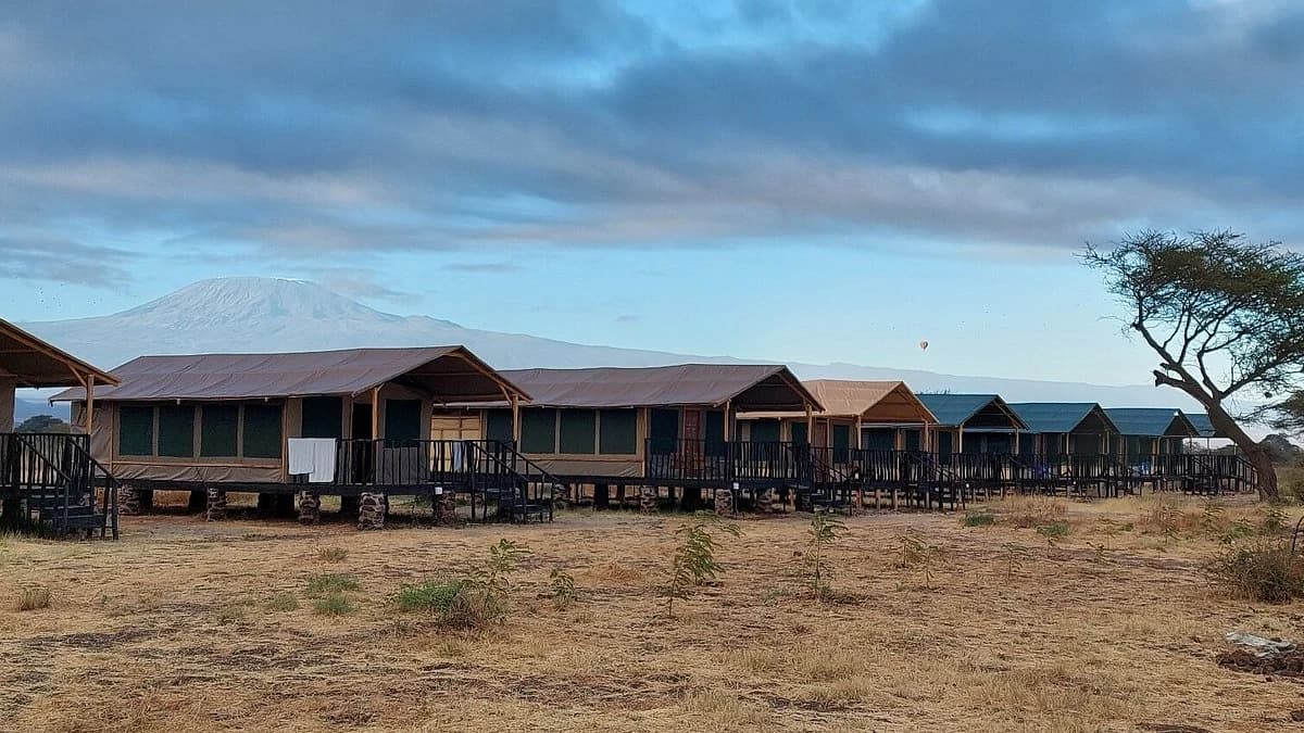 Raised tented rooms at Nyati Safari Camp near Amboseli